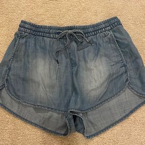 Casual soft jeans shorts size 2